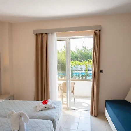 호텔 Costa Angela Seaside 3*