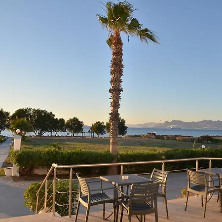 Costa Angela Seaside Отель 3*