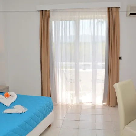 Hotel Costa Angela Seaside 3*