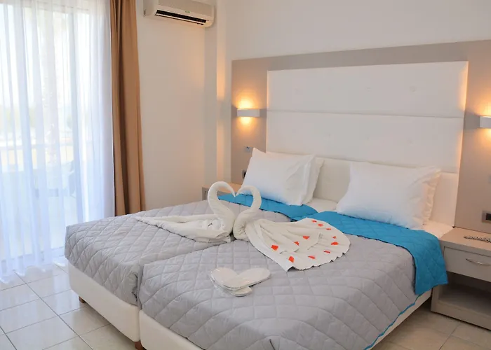 Costa Angela Seaside Hotell 3*